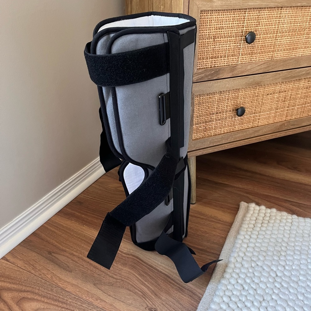 Knee splint